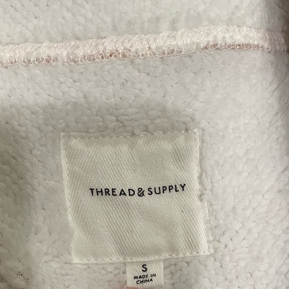 Pink zipper vest. White sherpa lined. - Picture 2 of 3